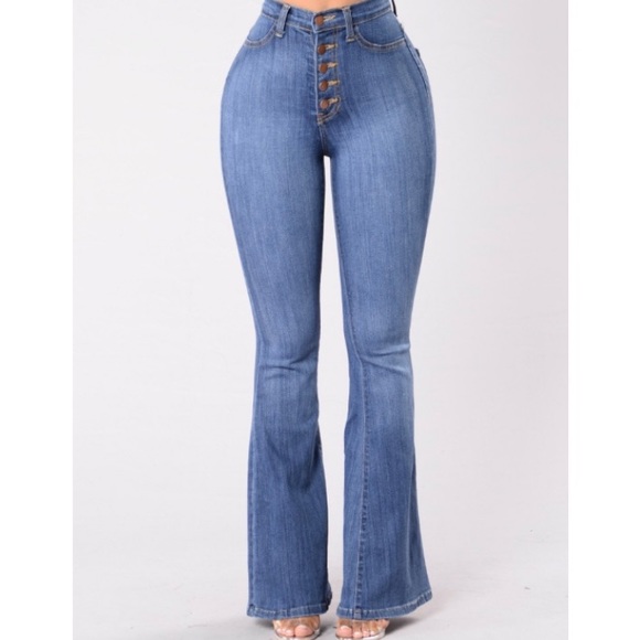 size 27 in fashion nova jeans